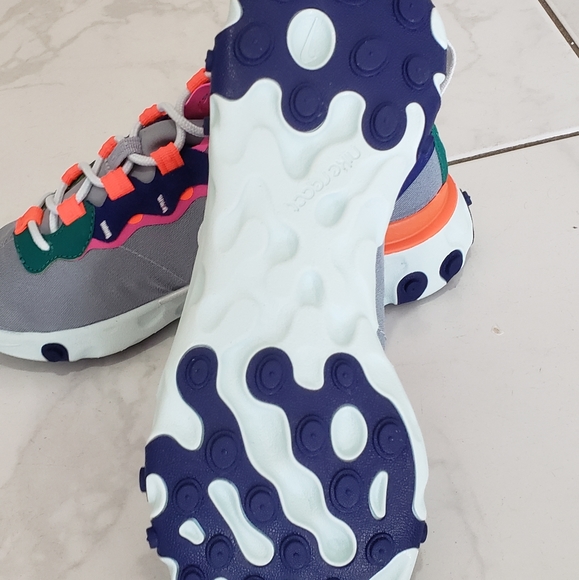 Nike women React Element 55 - Picture 4 of 6